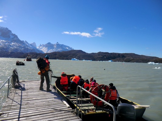 Traversée du Lac Grey au refuge Grey 